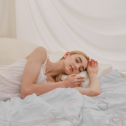 Embracing the Serenity of Deep Sleep: How to Craft the Perfect "Focus Inward" Evening Routine